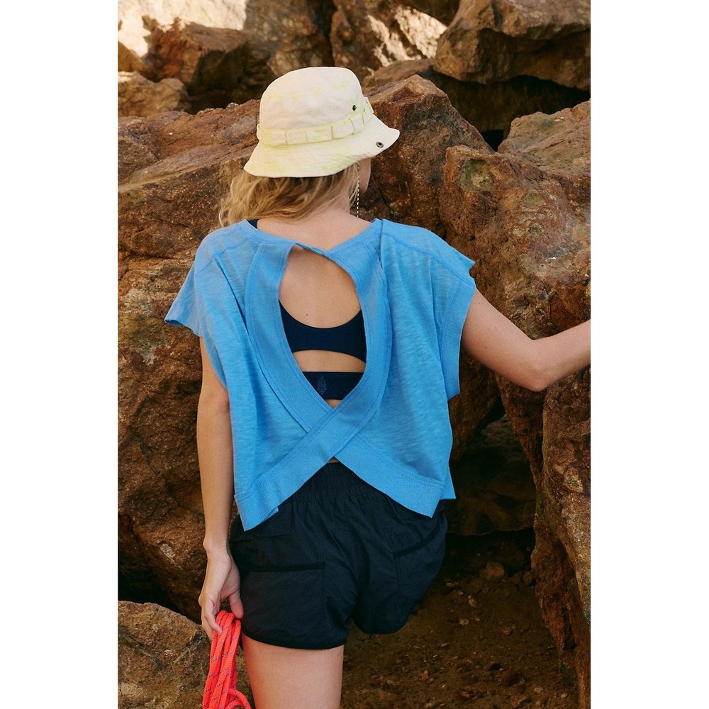 New Free People Movement  My Time Tee Workout Shirt S/Small Denim Blue